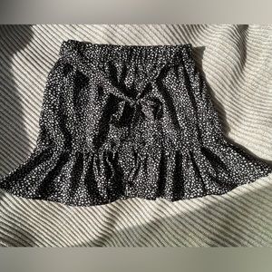 Cute Black Polka Dot Mini Skirt - like new!!